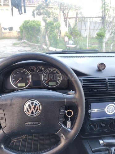 Volkswagen Passat 2002, 289,000 km - 1.8 l - Masallı