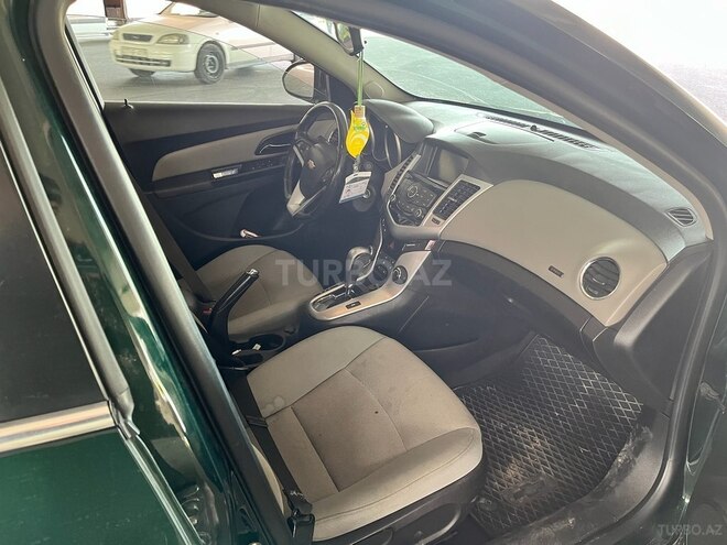 Chevrolet Cruze 2013, 268,266 km - 1.4 l - Bakı