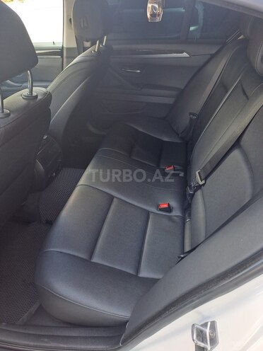 BMW 528 2015, 180,000 km - 2.0 l - Balakən