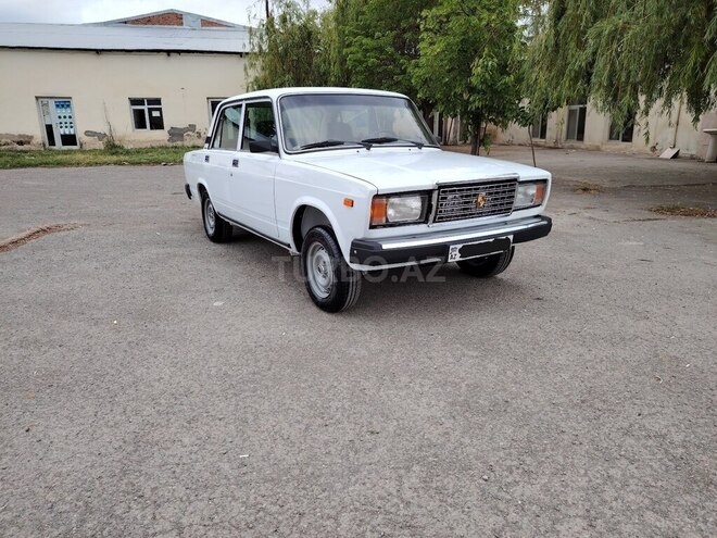 LADA (VAZ) 2107 2006, 99,000 km - 1.6 л - Tovuz