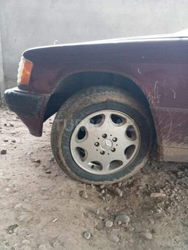 Mercedes 190 1991, 383,666 km - 1.8 l - Bakı