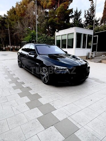 BMW 528 2015, 187,000 km - 2.0 л - Sumqayıt
