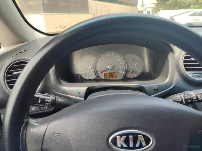 Kia Carens 2006, 287,000 km - 2.0 л - Bakı