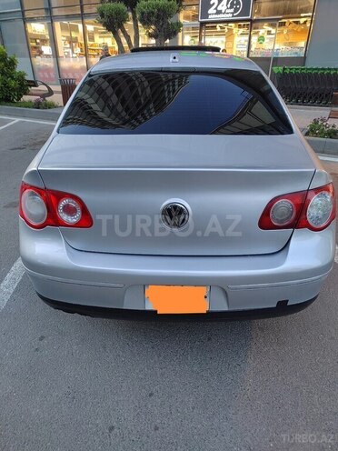 Volkswagen Passat 2005, 280,000 km - 2.0 л - Bakı