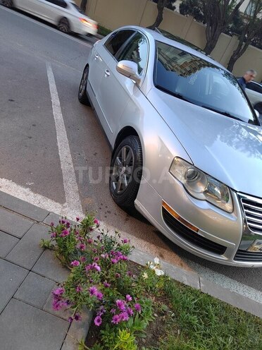 Volkswagen Passat 2005, 280,000 km - 2.0 л - Bakı