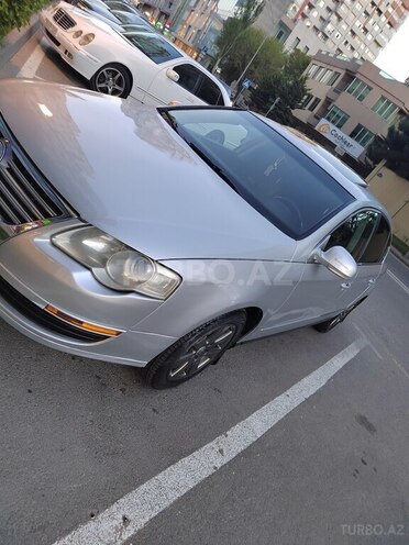Volkswagen Passat 2005, 280,000 km - 2.0 л - Bakı