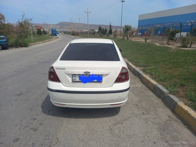Ford Mondeo 2005, 390,446 km - 2.0 l - Bakı