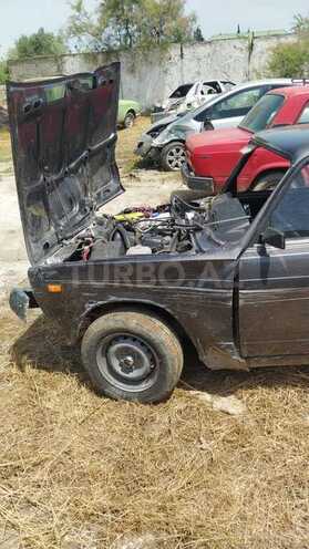 LADA (VAZ) 2107 2010, 45,008 km - 1.6 l - Salyan
