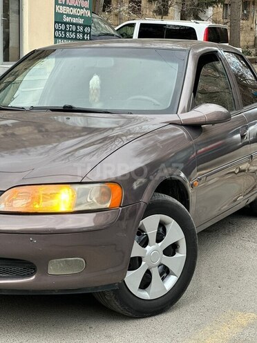 Opel Vectra 1998, 170,000 km - 1.8 l - Bakı