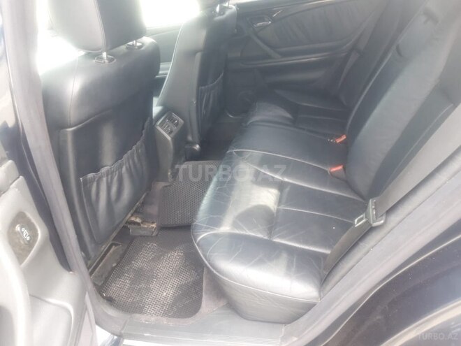 Mercedes E 240 1998, 220,000 km - 2.4 l - Bakı