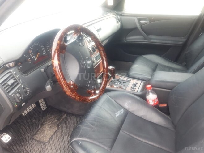 Mercedes E 240 1998, 220,000 km - 2.4 l - Bakı