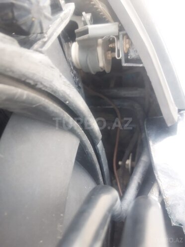 Mercedes E 240 1998, 220,000 km - 2.4 l - Bakı