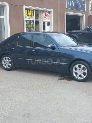 Mercedes E 220 d 1999, 830,000 km - 2.2 л - Bakı