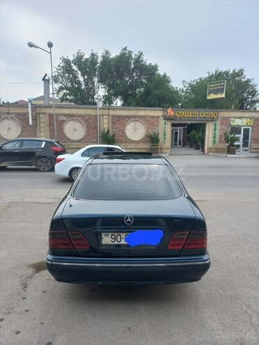 Mercedes E 220 d 1999, 830,000 km - 2.2 л - Bakı