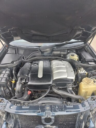Mercedes E 220 d 1999, 830,000 km - 2.2 л - Bakı