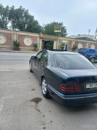 Mercedes E 220 d 1999, 830,000 km - 2.2 л - Bakı