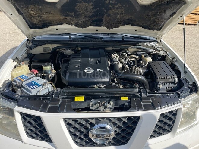 Nissan Navara 2011, 203,000 km - 2.5 l - Qusar