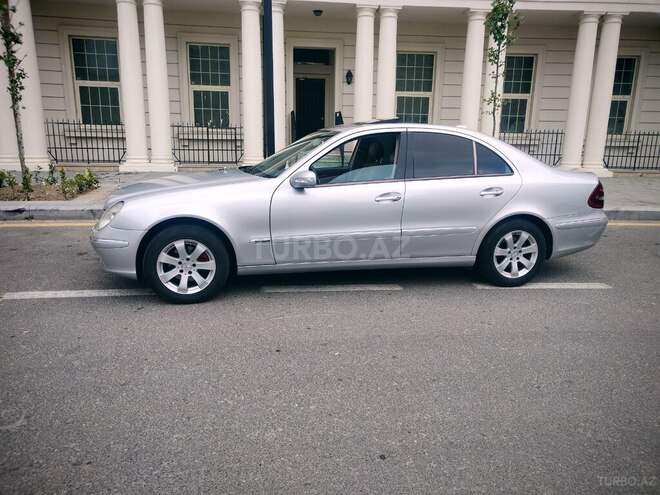 Mercedes E 220 d 2002, 369,396 km - 2.2 l - Bakı