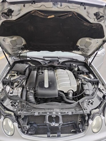 Mercedes E 220 d 2002, 369,396 km - 2.2 l - Bakı