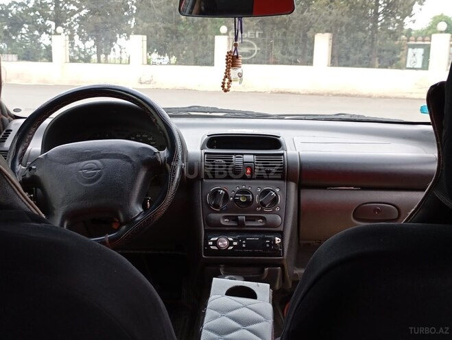 Opel Vita 1997, 333,000 km - 1.4 l - Gəncə