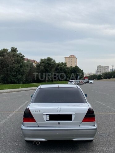 Mercedes C 180 1999, 258,000 km - 1.8 l - Bakı