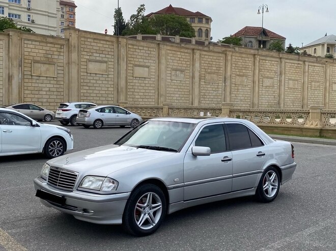 Mercedes C 180 1999, 258,000 km - 1.8 l - Bakı