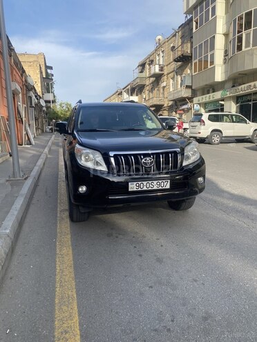 Toyota Prado 2010, 320,000 km - 2.7 л - Bakı