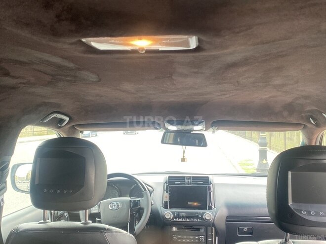 Toyota Prado 2010, 320,000 km - 2.7 л - Bakı