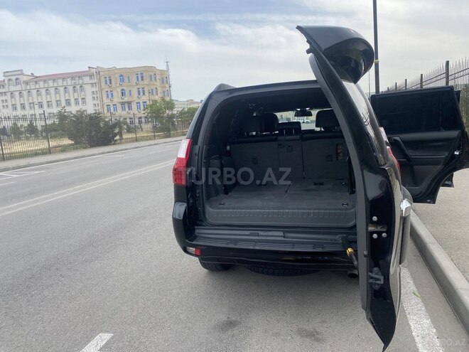 Toyota Prado 2010, 320,000 km - 2.7 л - Bakı