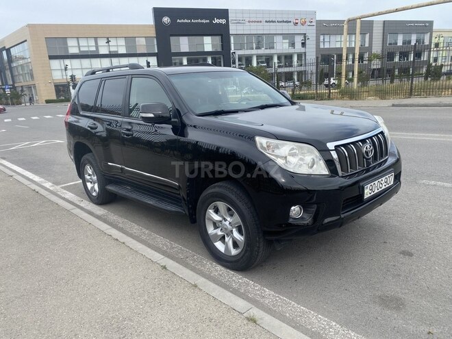 Toyota Prado 2010, 320,000 km - 2.7 л - Bakı