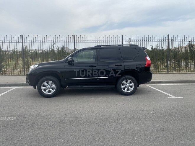 Toyota Prado 2010, 320,000 km - 2.7 л - Bakı