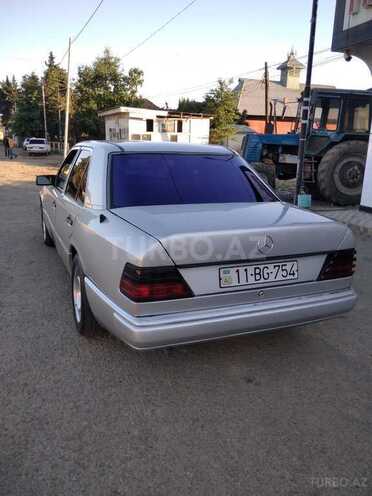 Mercedes 300 D 1990, 350,000 km - 3.0 l - Masallı
