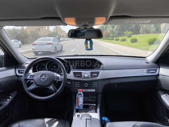 Mercedes E 220 d 2015, 202,392 km - 2.2 л - Bakı