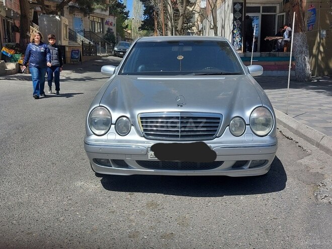 Mercedes E 270 2000, 385,000 km - 2.7 l - Bakı