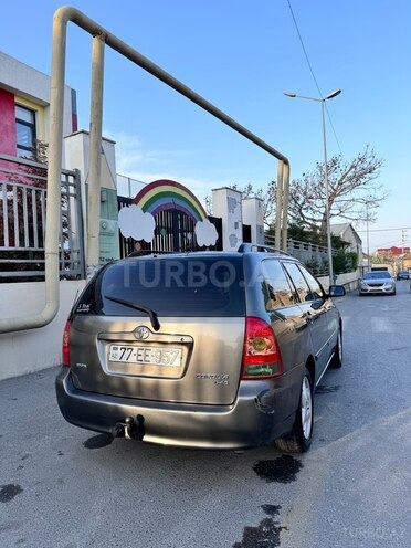 Toyota Corolla 2006, 243,000 km - 1.4 л - Bakı