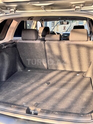 Toyota Corolla 2006, 243,000 km - 1.4 л - Bakı