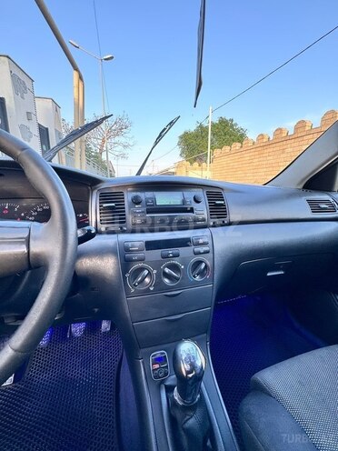 Toyota Corolla 2006, 243,000 km - 1.4 л - Bakı