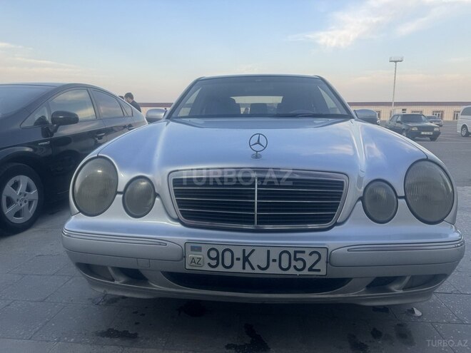 Mercedes E 270 2001, 531,047 km - 2.7 l - Bakı