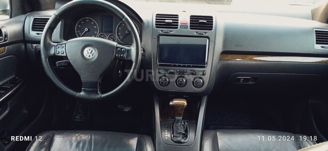Volkswagen Jetta 2005, 361,000 km - 2.5 l - Bakı