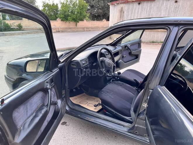 Opel Vectra 1994, 467,819 km - 1.7 l - Bakı