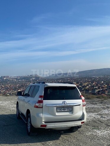 Toyota Land Cruiser Prado 2014, 212,000 km - 4.0 l - Bakı