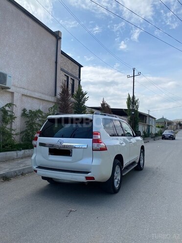 Toyota Land Cruiser Prado 2014, 212,000 km - 4.0 l - Bakı