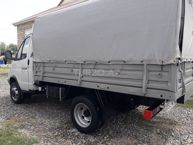 GAZ 3302-744 1998, 3,980 km - 2.4 l - Saatlı