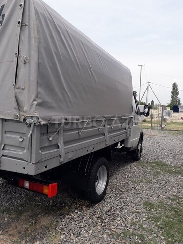 GAZ 3302-744 1998, 3,980 km - 2.4 l - Saatlı