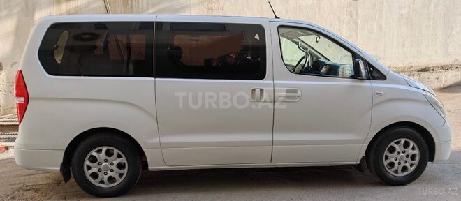 Hyundai H-1 2014, 383,045 km - 2.5 l - Bakı