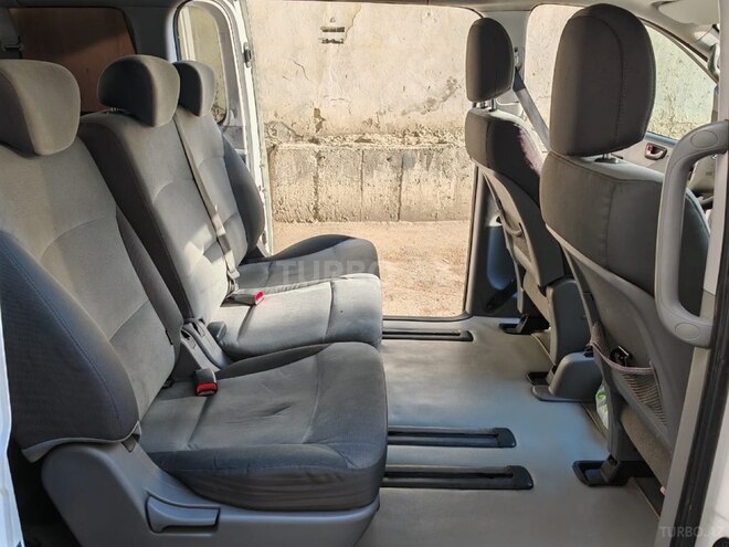 Hyundai H-1 2014, 383,045 km - 2.5 l - Bakı