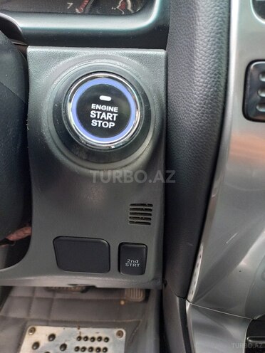 Toyota Land Cruiser Prado 2005, 269,200 km - 4.0 л - Bakı