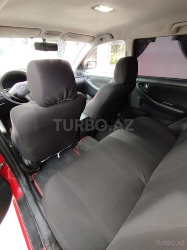Toyota Corolla 2005, 230,000 km - 1.4 l - Bakı
