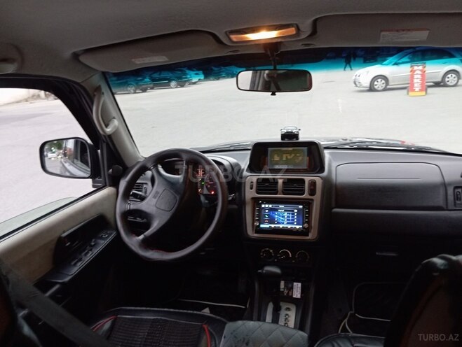 Mitsubishi Pajero io 2012, 235,000 km - 2.0 l - Bakı