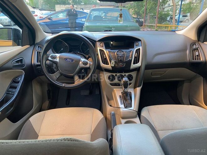 Ford Focus 2011, 232,792 km - 2.0 l - Bakı